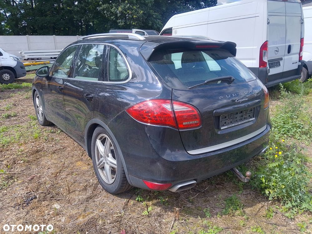 Porsche Cayenne Tiptronic S - 4