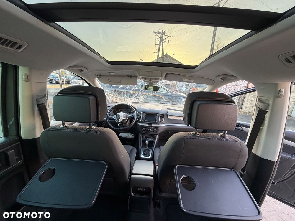 Volkswagen Sharan 2.0 TDI DSG (BlueMotion Technology) Highline - 13