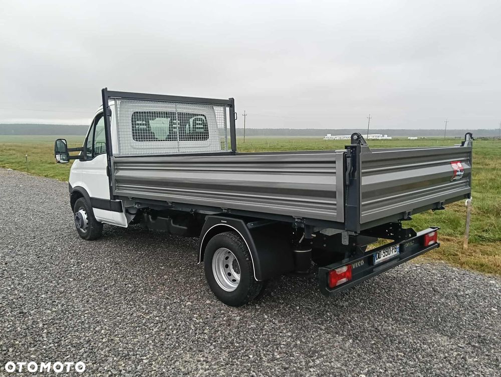 Iveco 35C13, 35C14, 35C15, 35C17, 70C17 - 8