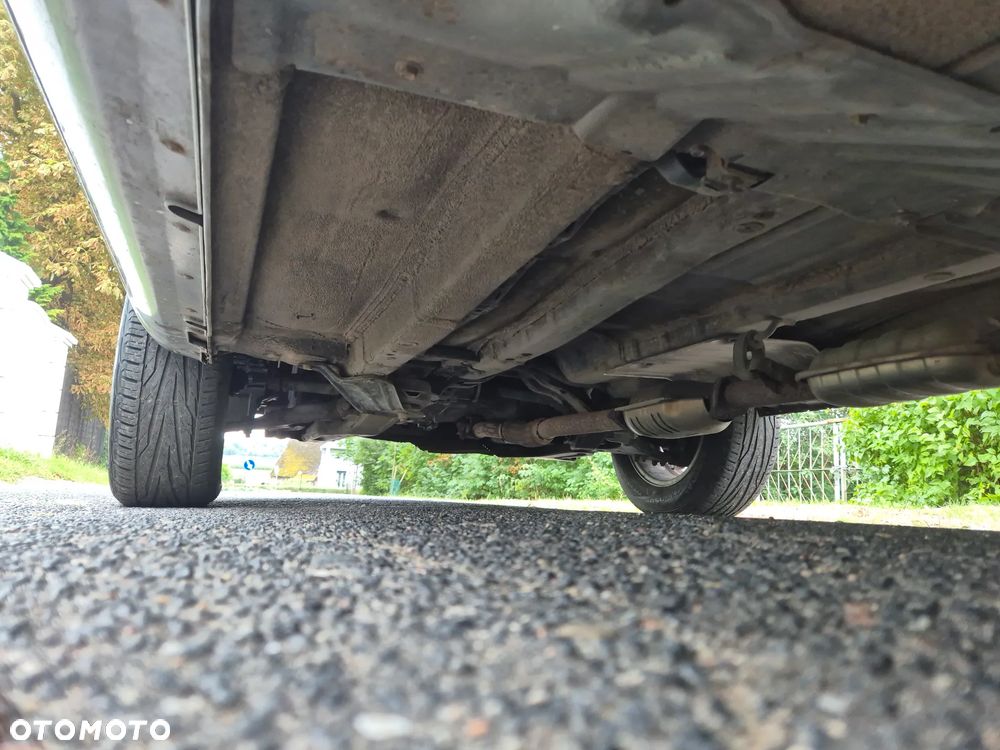 Kia Sportage 2.0 2WD Champ - 23