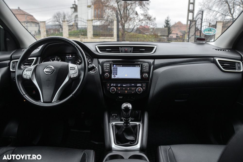 Nissan Qashqai 1.6 DCI ALL-MODE 4x4i TEKNA+ - 5