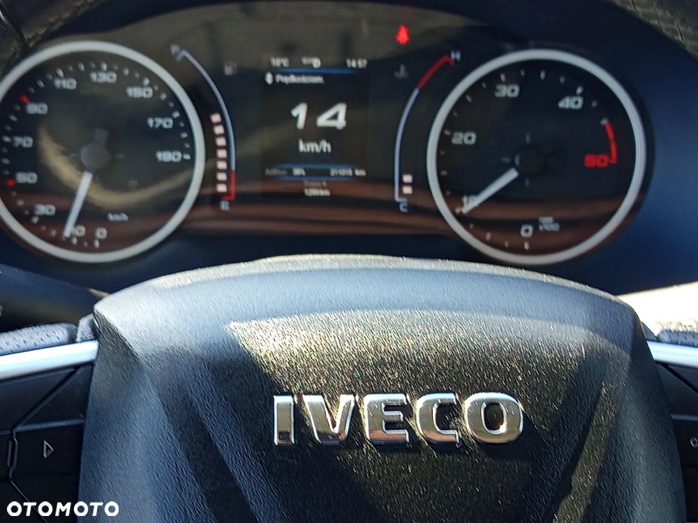 Iveco Daily - 12