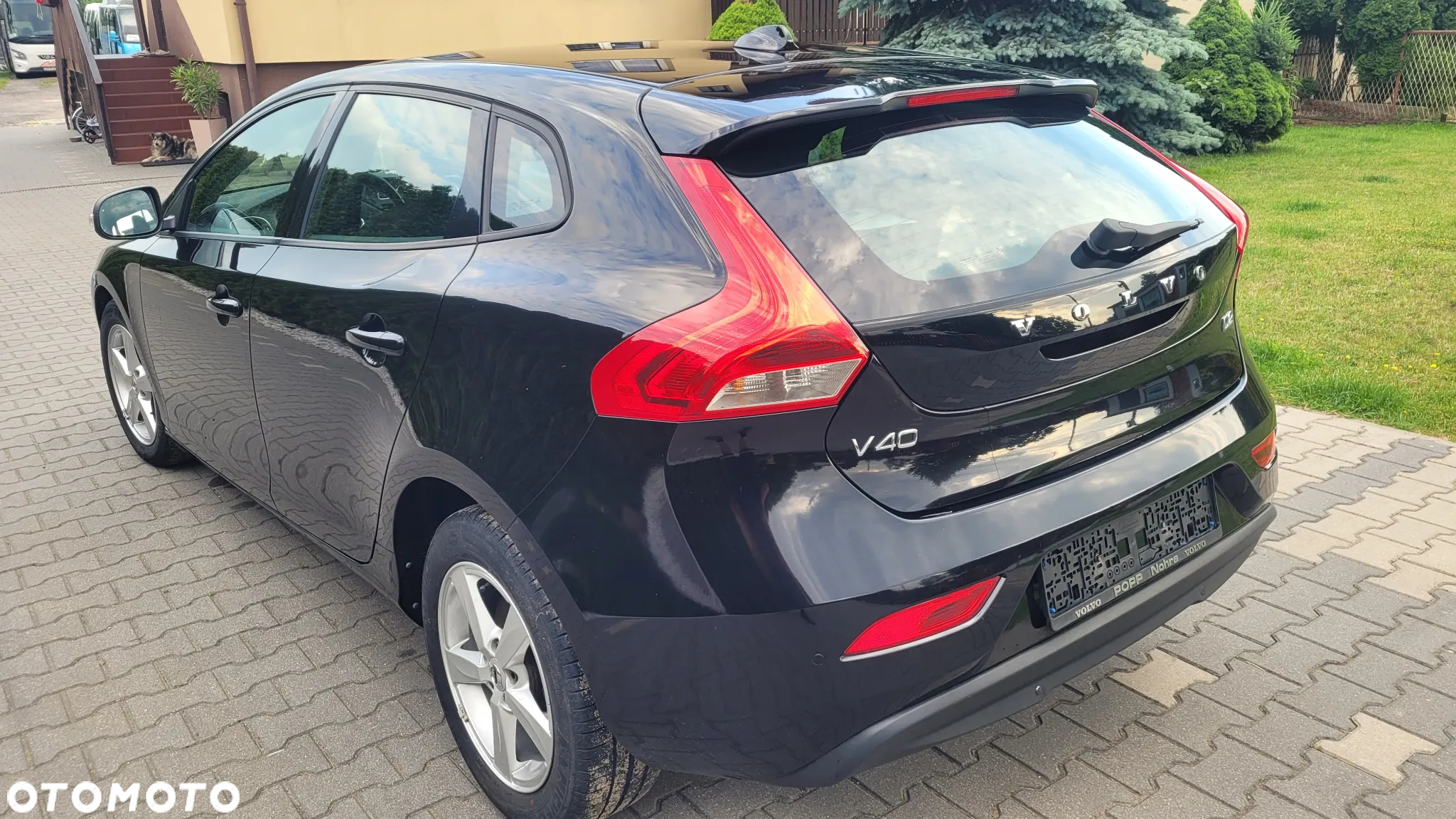 Volvo V40 D2 Drive-E Kinetic - 4