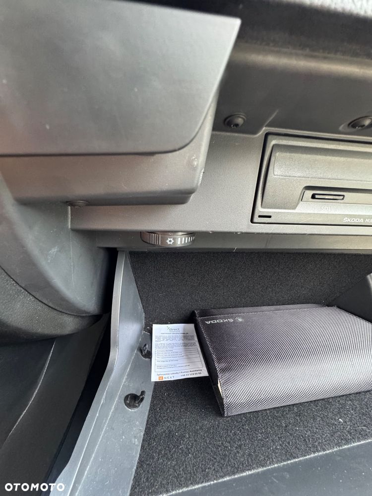 Skoda Superb 1.6 TDI Ambition DSG - 14