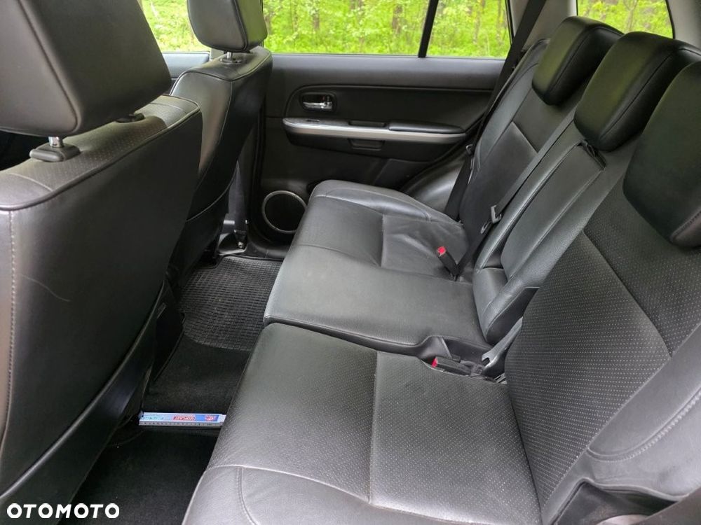 Suzuki Grand Vitara - 11