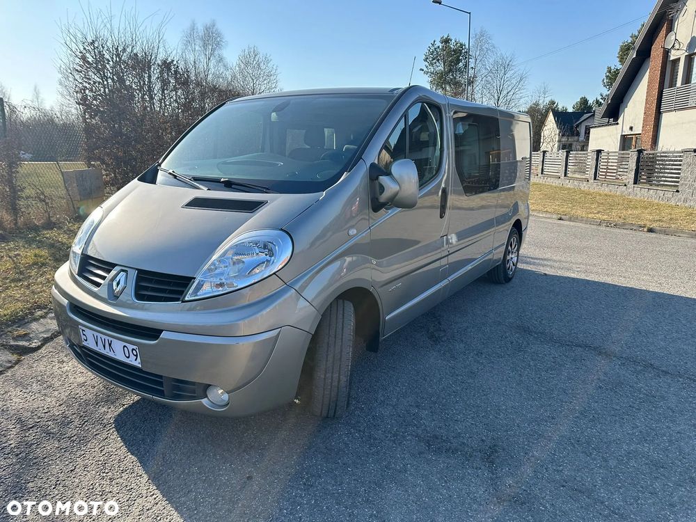Renault Trafic - 2