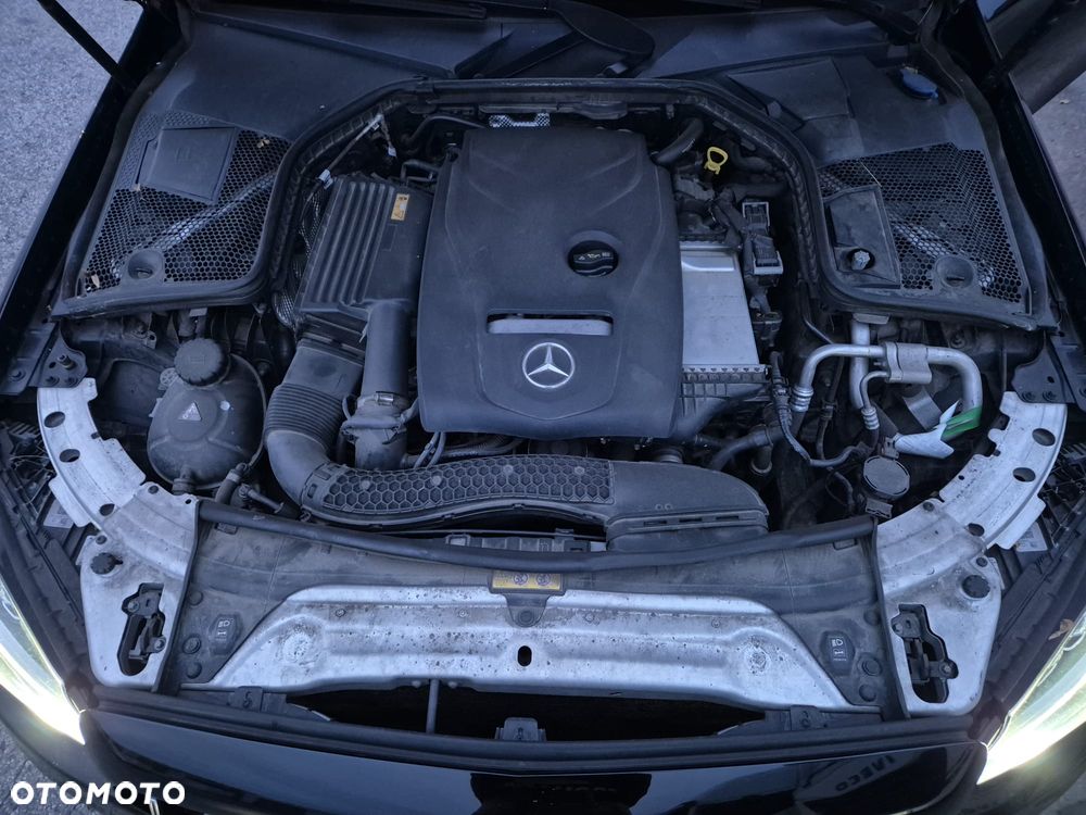 Mercedes-Benz Klasa C 200 4-Matic 9G-Tronic - 18