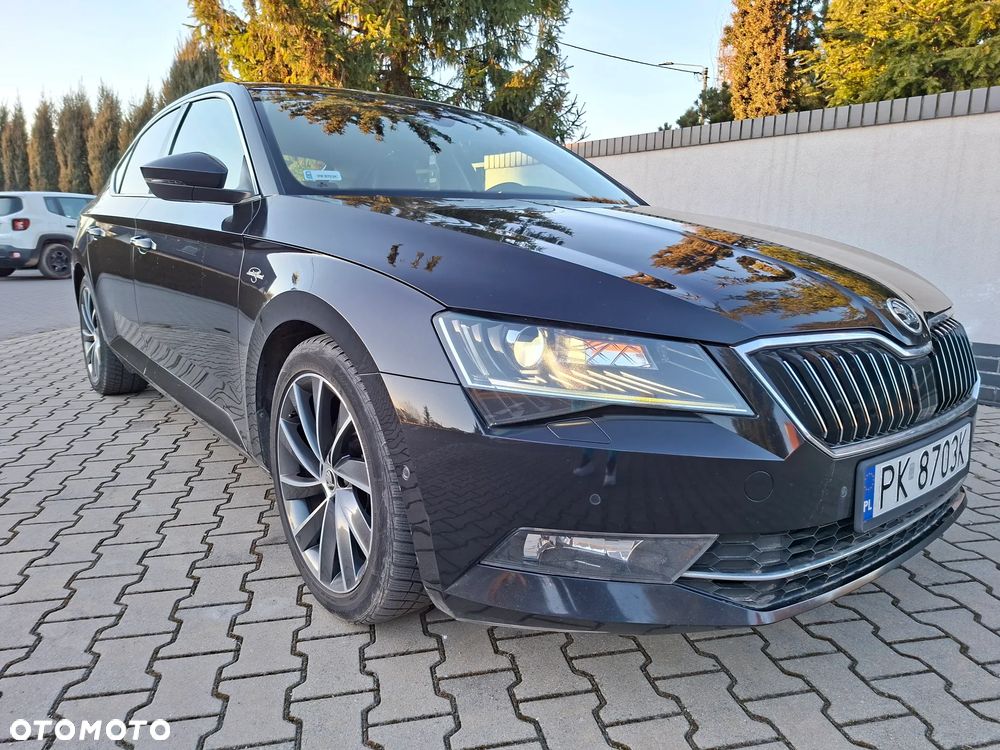 Skoda Superb 2.0 TDI L&K DSG - 35