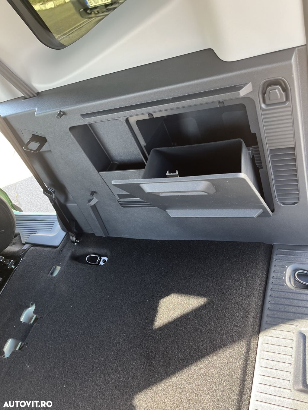 Ford Tourneo Courier - 26
