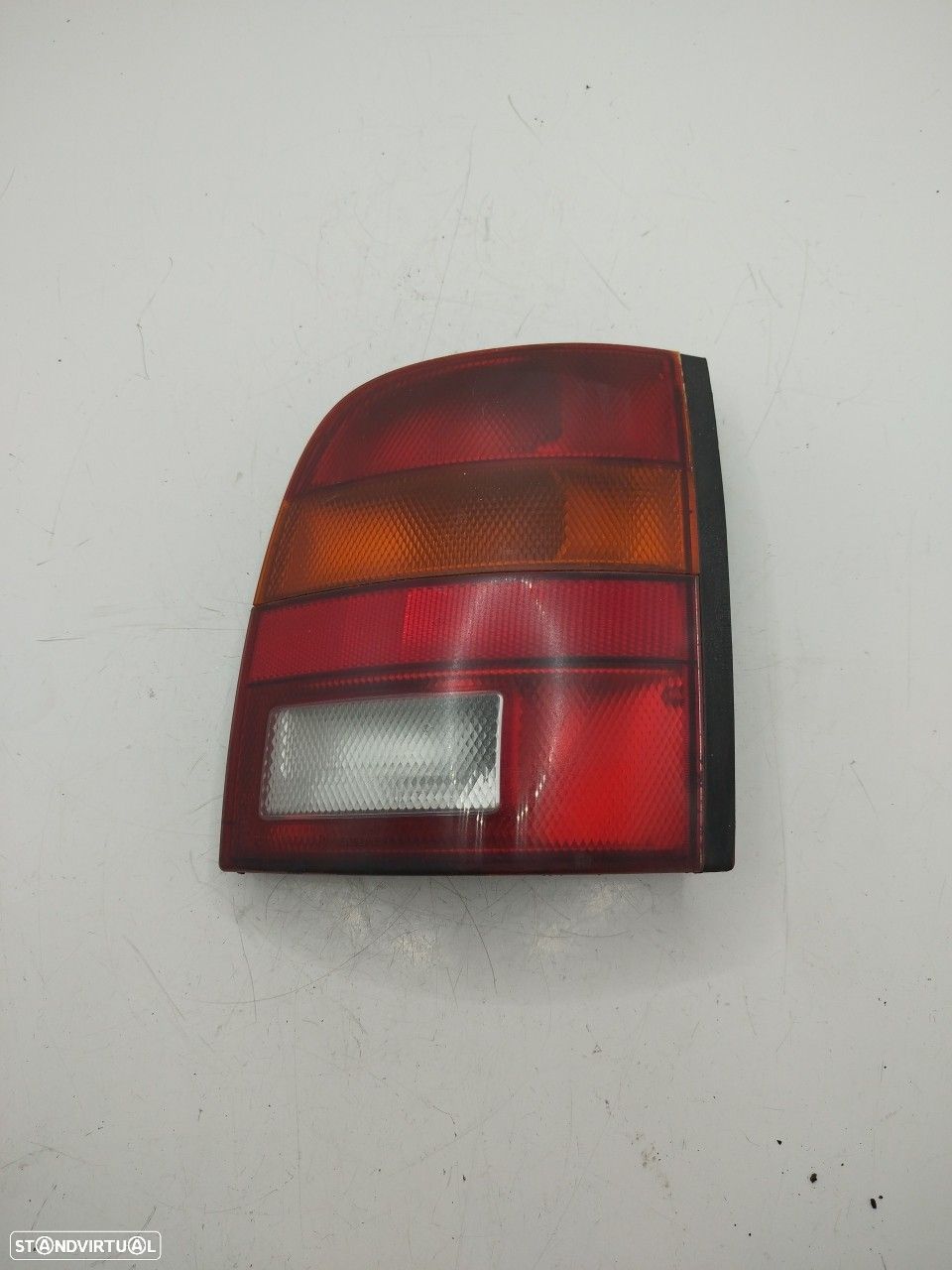 Farolim Stop Dto Nissan Micra Ii (K11) - 1
