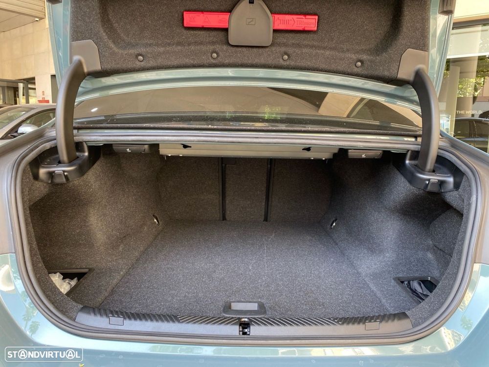 BMW i5 eDrive40 Pack Desportivo M - 21