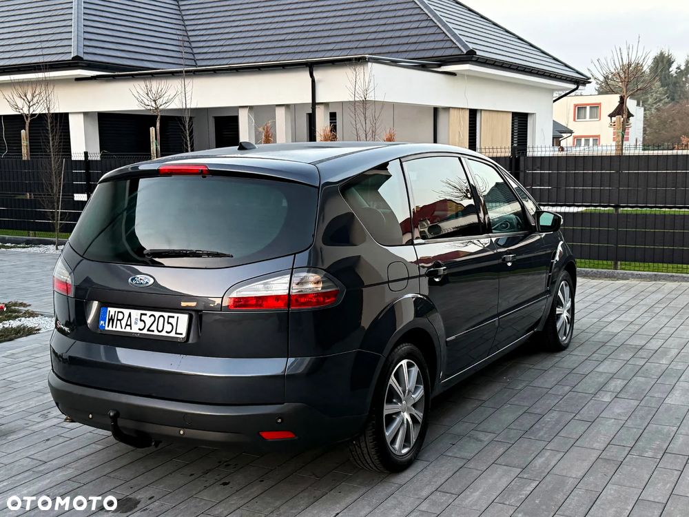 Ford S-Max 2.0 TDCi DPF Titanium - 15