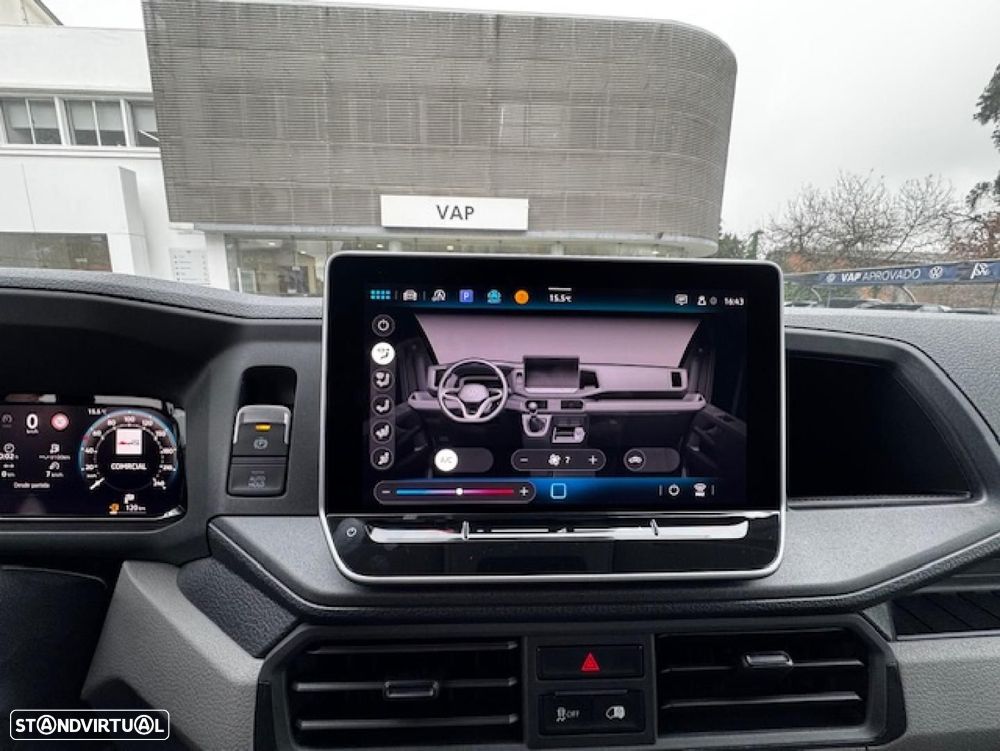 VW Crafter Crafter 35 L3H3 140 cv - 7