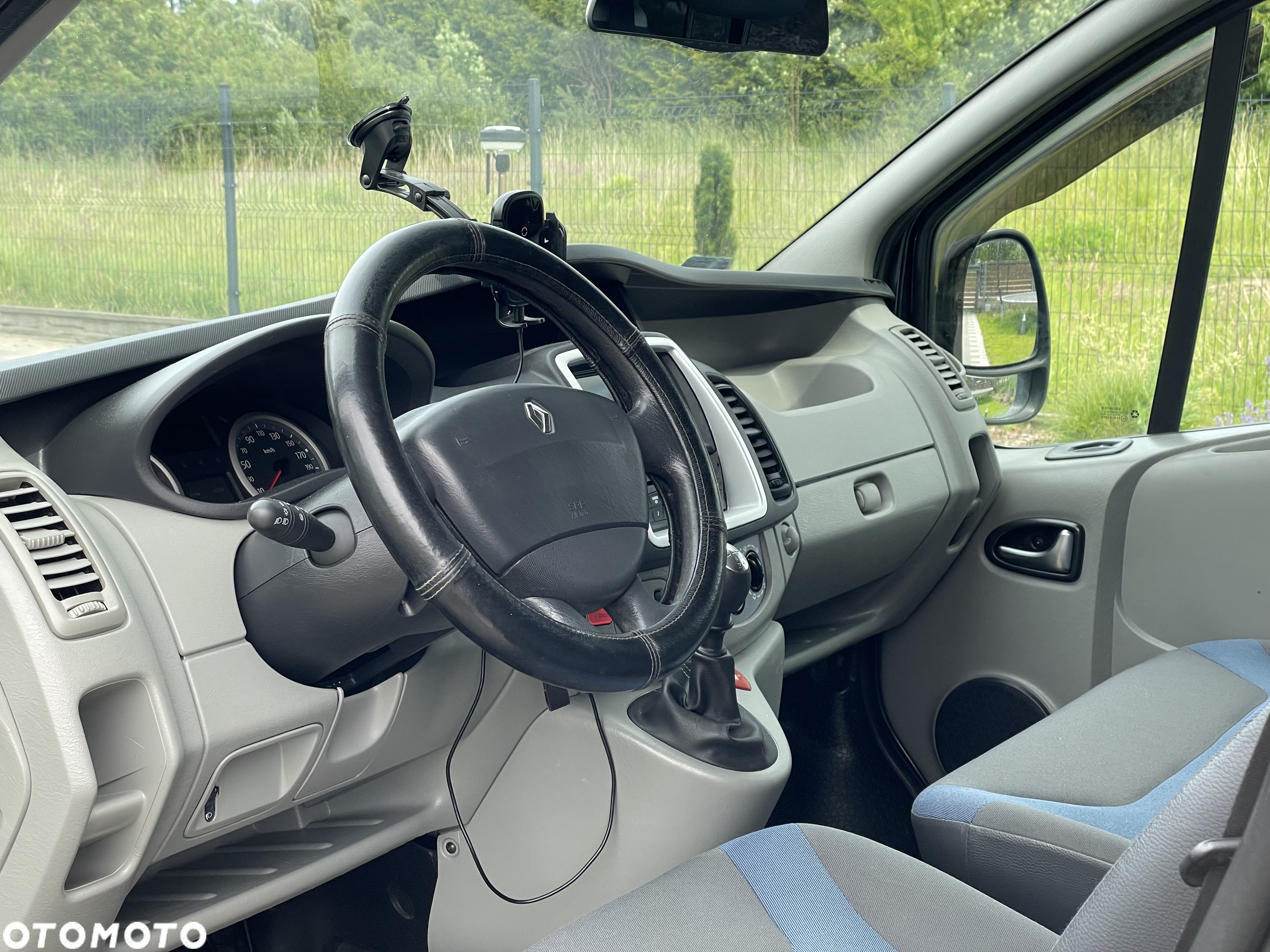 Renault Trafic - 11