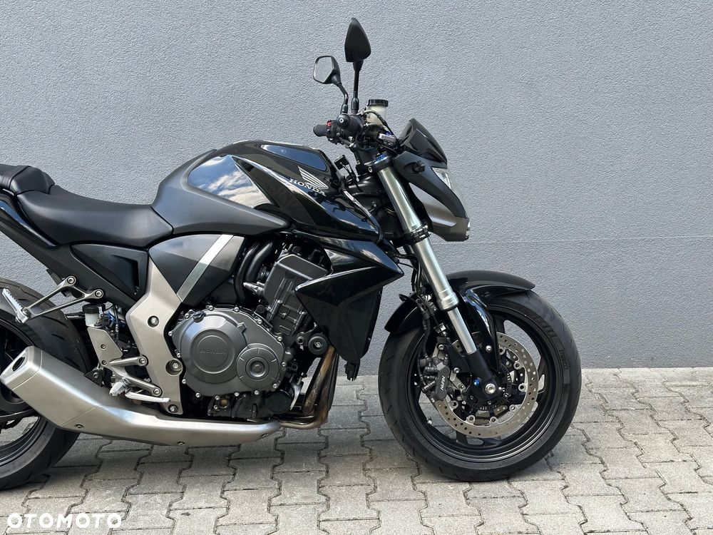 Honda CB - 10