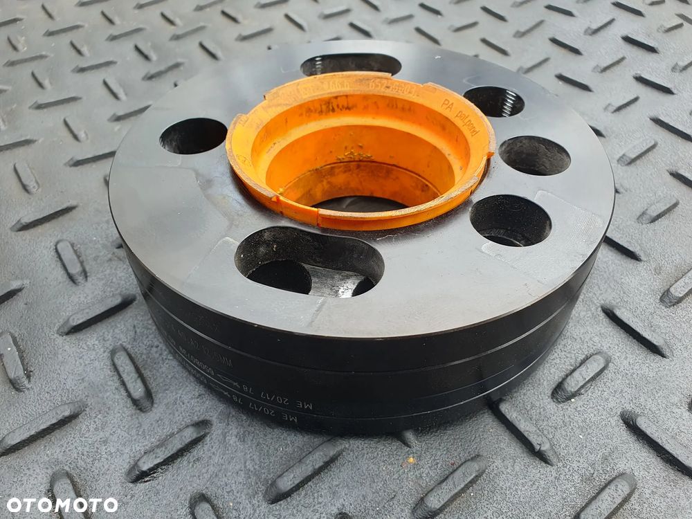 ST DZX: Dystanse z wielootworowym okręgiem AUDI 7.5MM 12.5MM KOMPLET - 1
