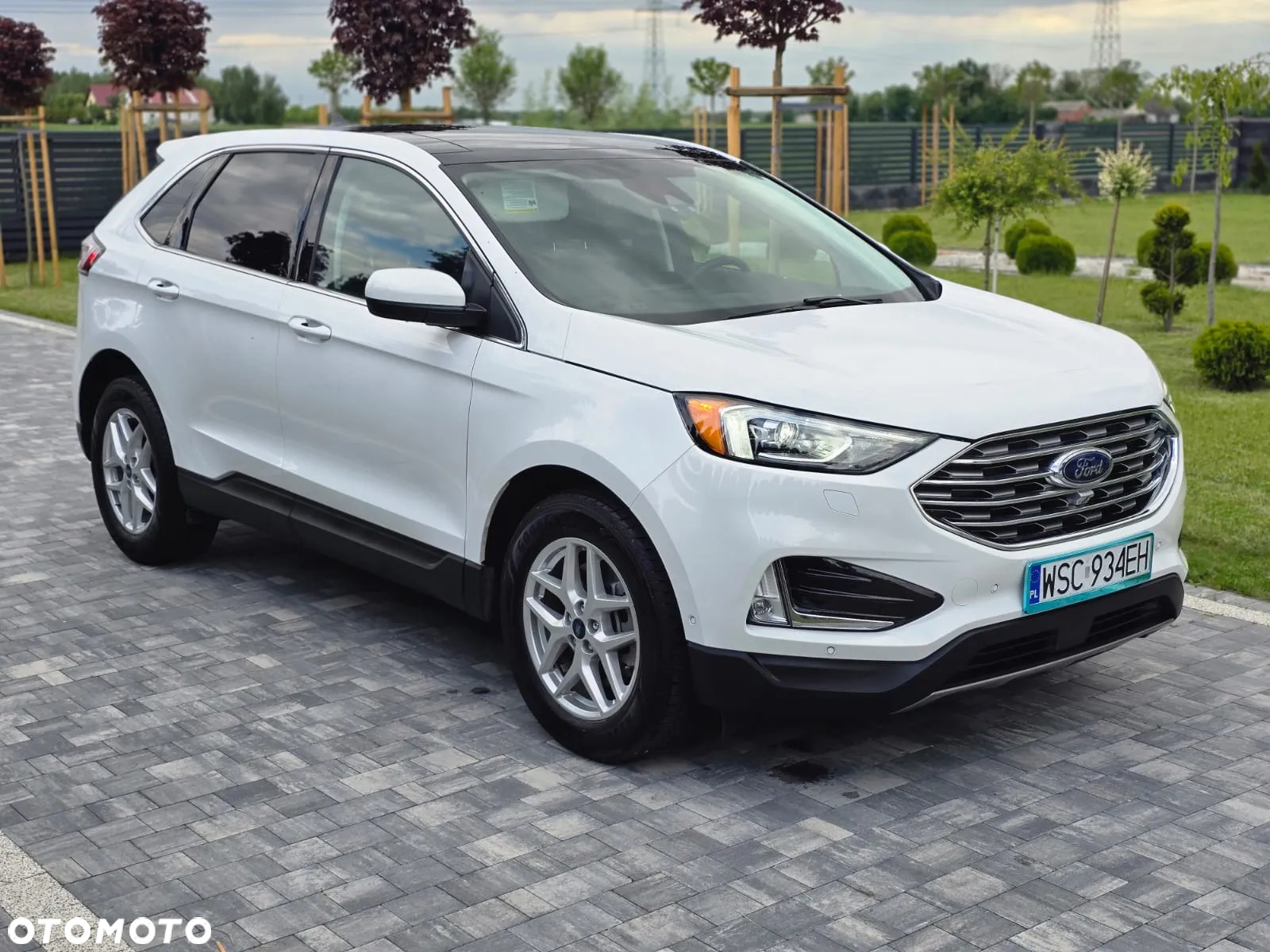 Ford Edge - 11
