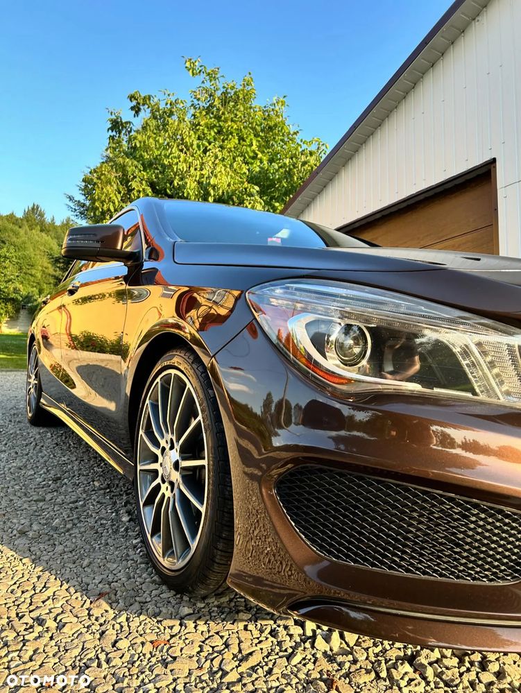 Mercedes-Benz CLA - 2