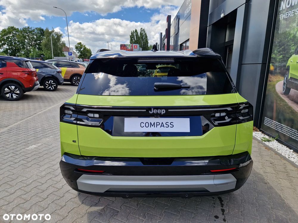 Jeep Compass 73.7kWh First Edition FWD - 7