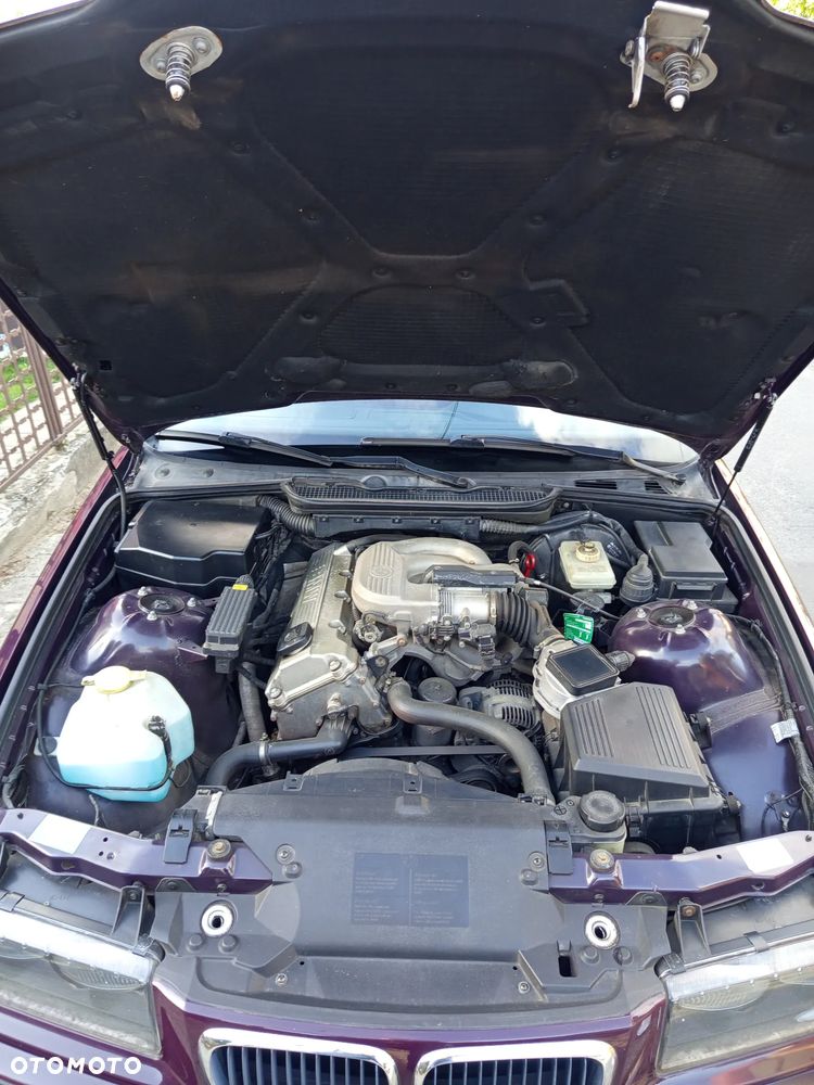 BMW Seria 3 - 14