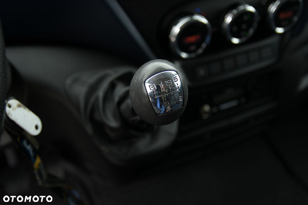 Iveco DAILY 50-180 * BURTO-PLANDEKA + WINDA DHOLLANDIA 1TONA* Salon PL PRZEBIEG 50TYS KM - 26