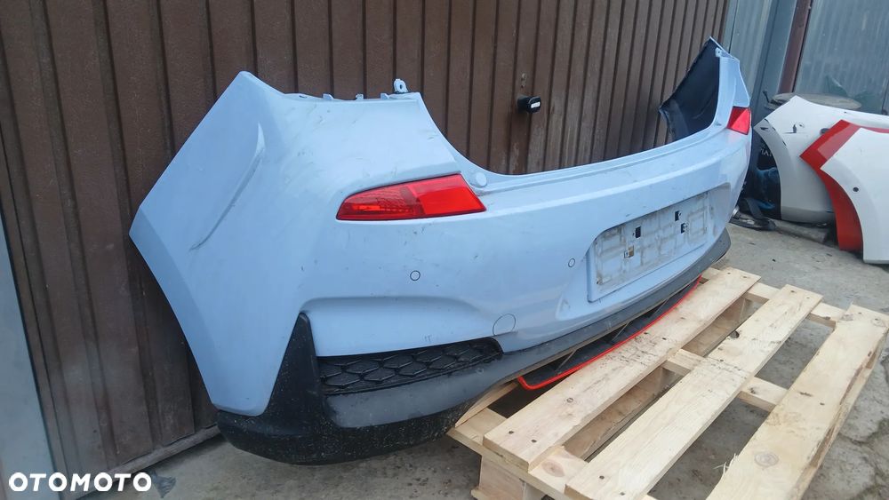 Hyundai i30N zderzak tył pas tylny ćwiartki tył - 12