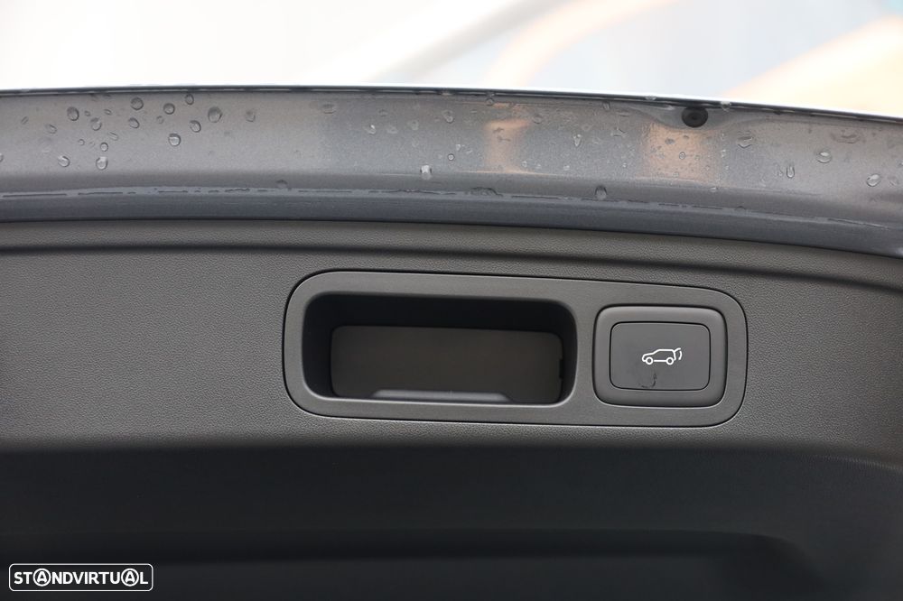 MG HS 1.5 T Luxury AT - 11