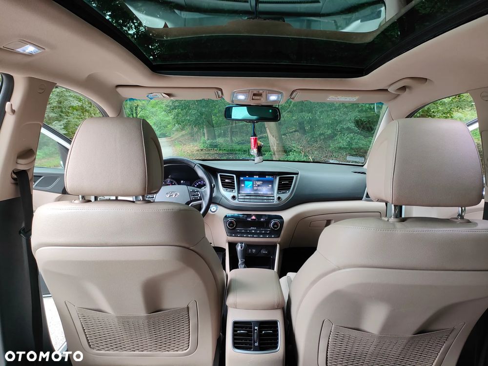 Hyundai Tucson 2.0 CRDI Premium 4WD - 11