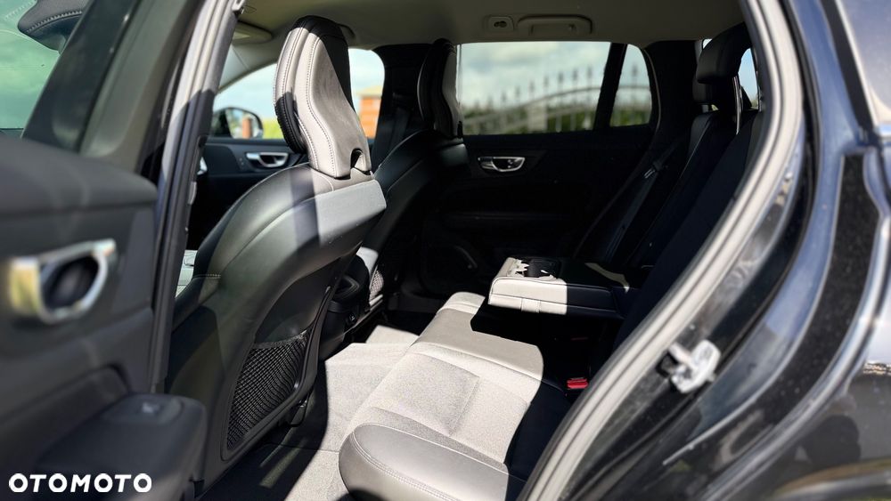 Volvo V60 D3 Geartronic Kinetic - 21