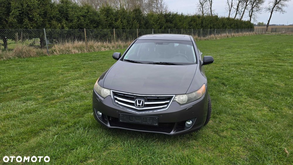 Honda Accord - 2