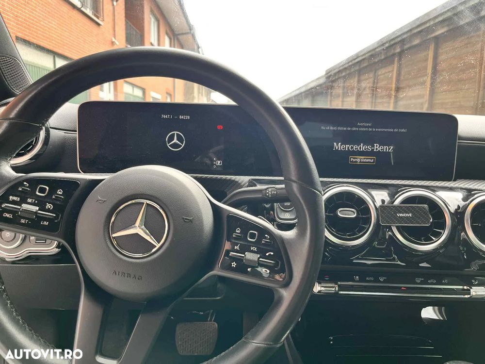 Mercedes-Benz CLA 180 d Coupe - 12