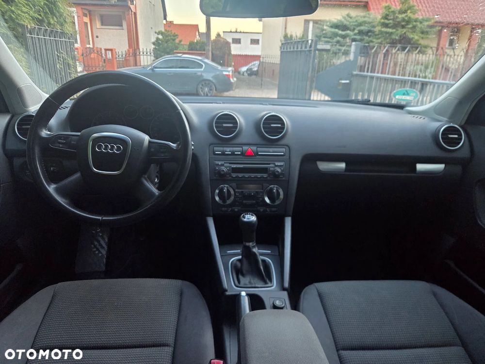 Audi A3 Sportback - 13