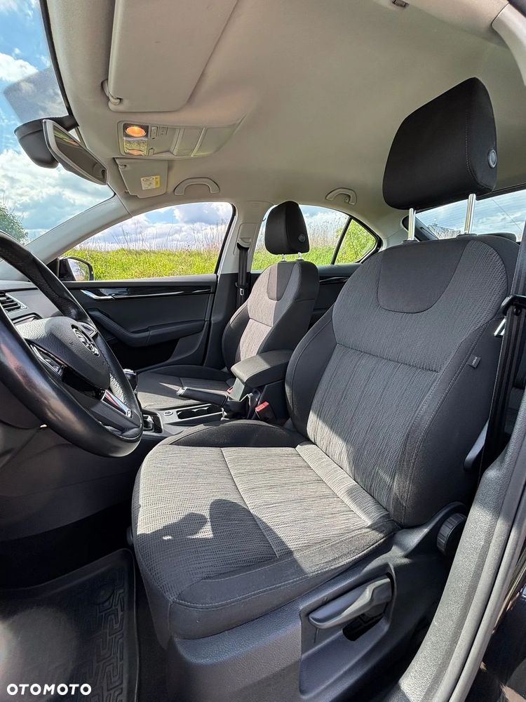 Skoda Octavia 2.0 TDI Style - 11