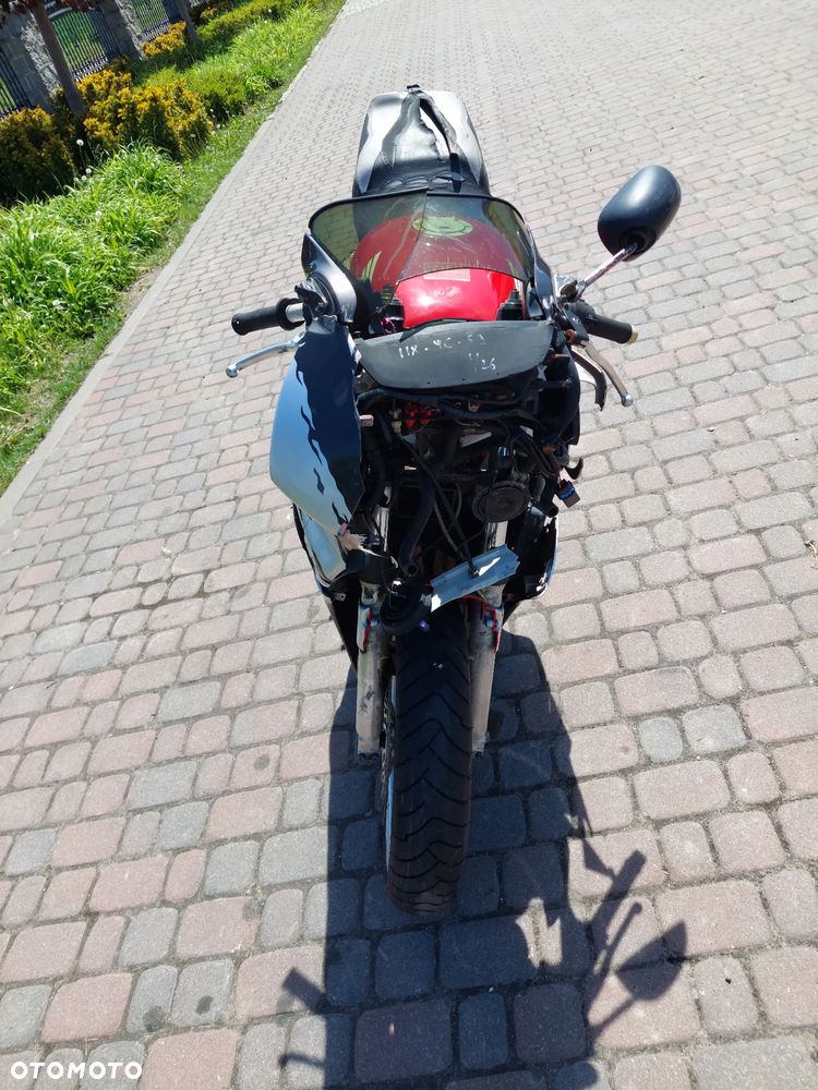 Honda CBR - 9