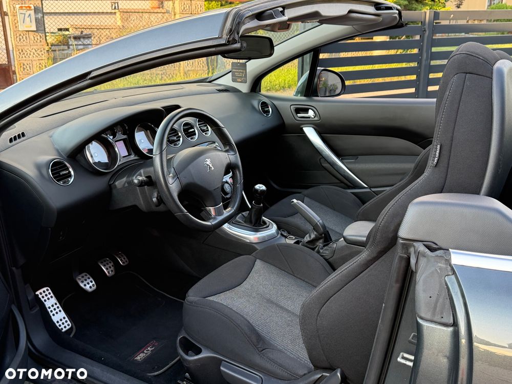 Peugeot 308 CC - 11