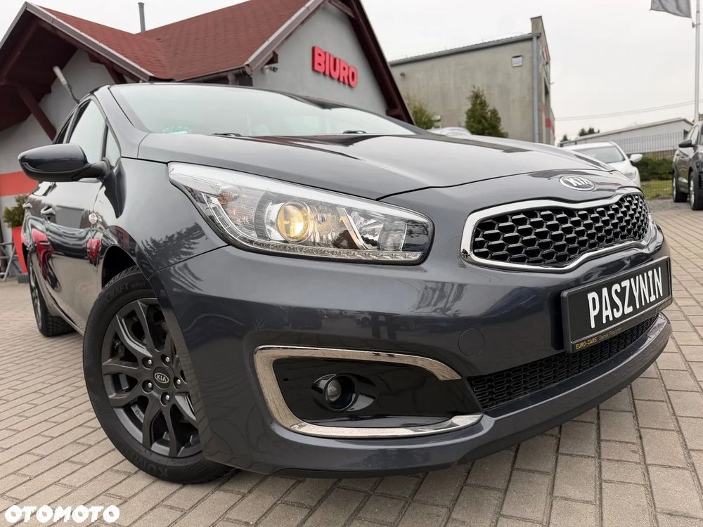Kia Ceed 1.4 Attract - 8