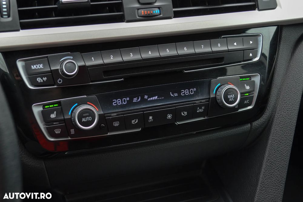 BMW Seria 3 320d Aut. Advantage - 7