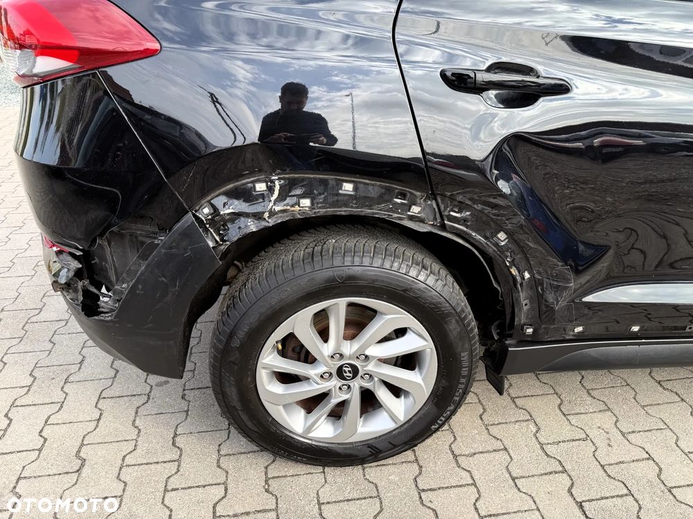Hyundai Tucson blue 1.7 CRDi 2WD Advantage - 9