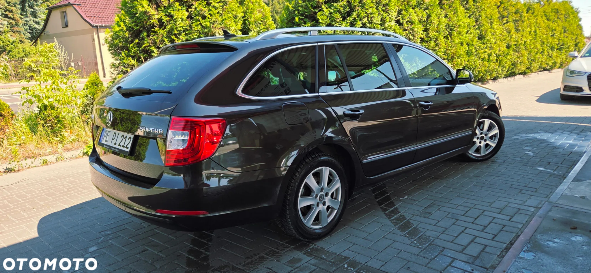 Skoda Superb 2.0 TDI Business DSG - 8