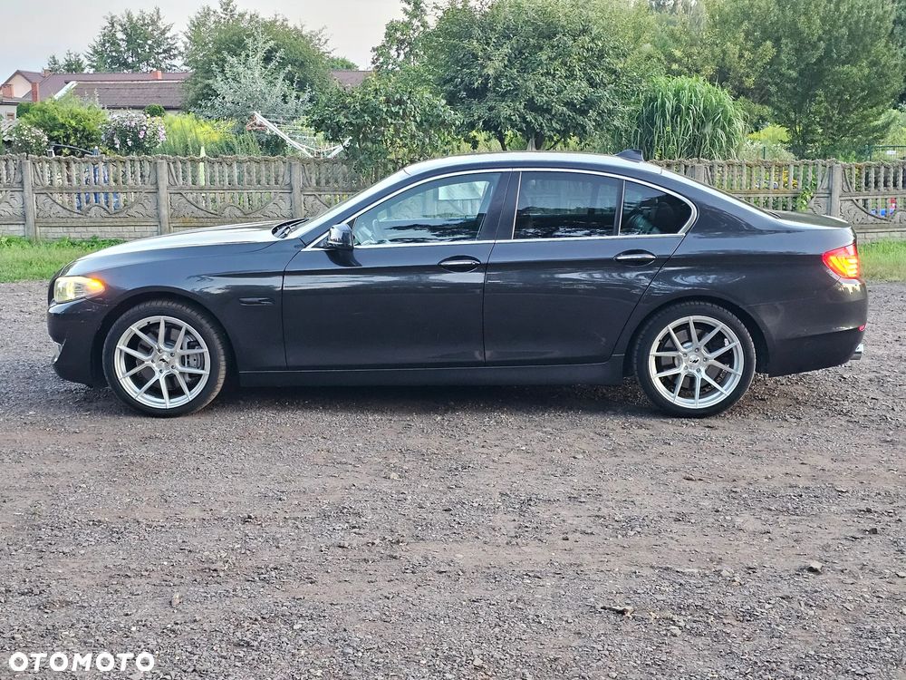 BMW Seria 5 530d Luxury Line - 6