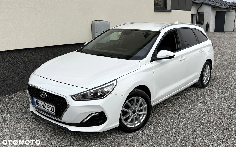 Hyundai i30 1.4 Passion - 2