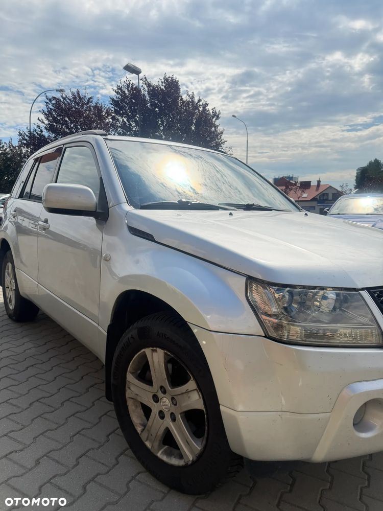 Suzuki Grand Vitara - 3