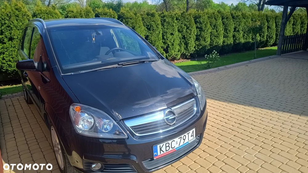 Opel Zafira 1.8 Cosmo - 5