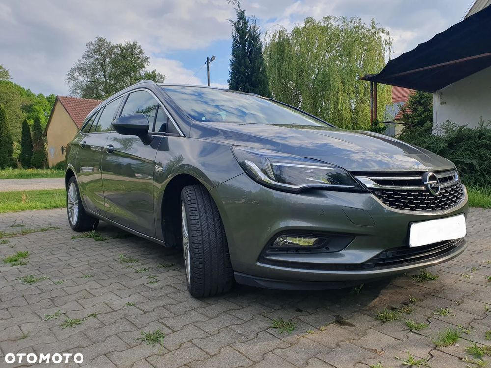 Opel Astra 1.4 T Dynamic S&S - 17