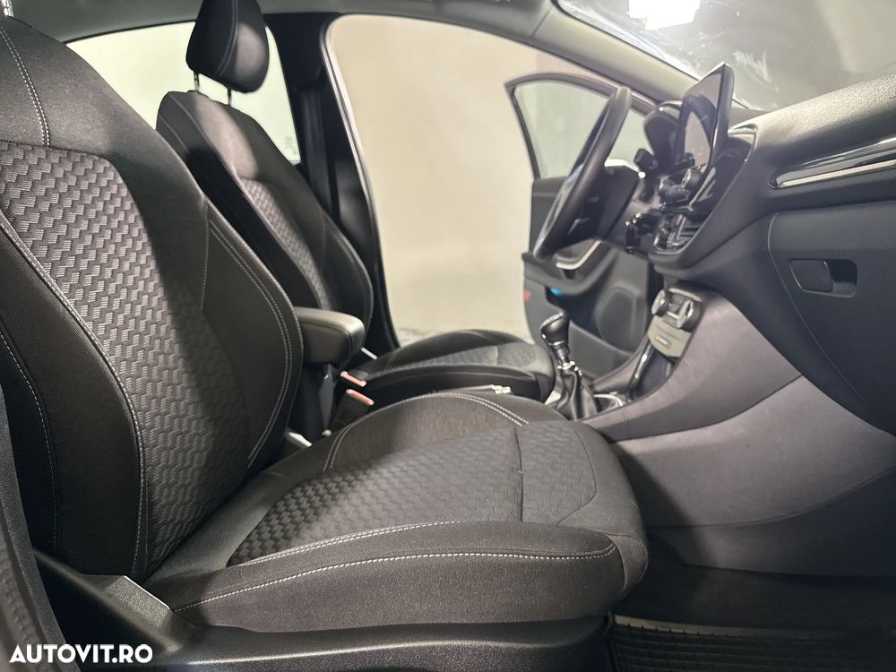 Ford Puma - 12