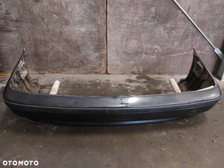 ZDERZAK LAMPY KLAPA BMW E39 303/9 - 12