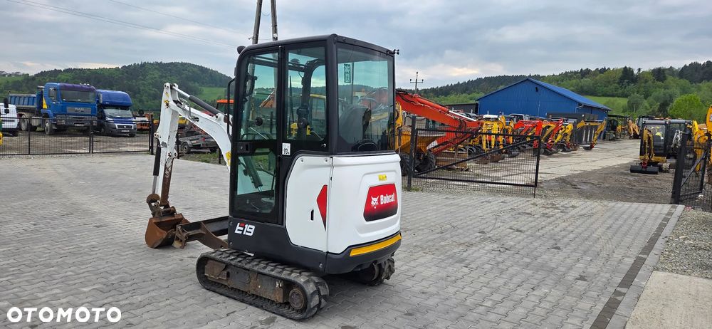 Bobcat E19 - 10