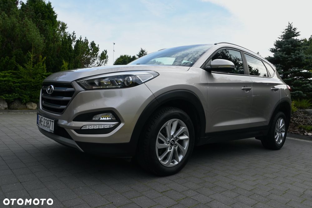 Hyundai Tucson 1.7 CRDI BlueDrive Comfort 2WD - 2