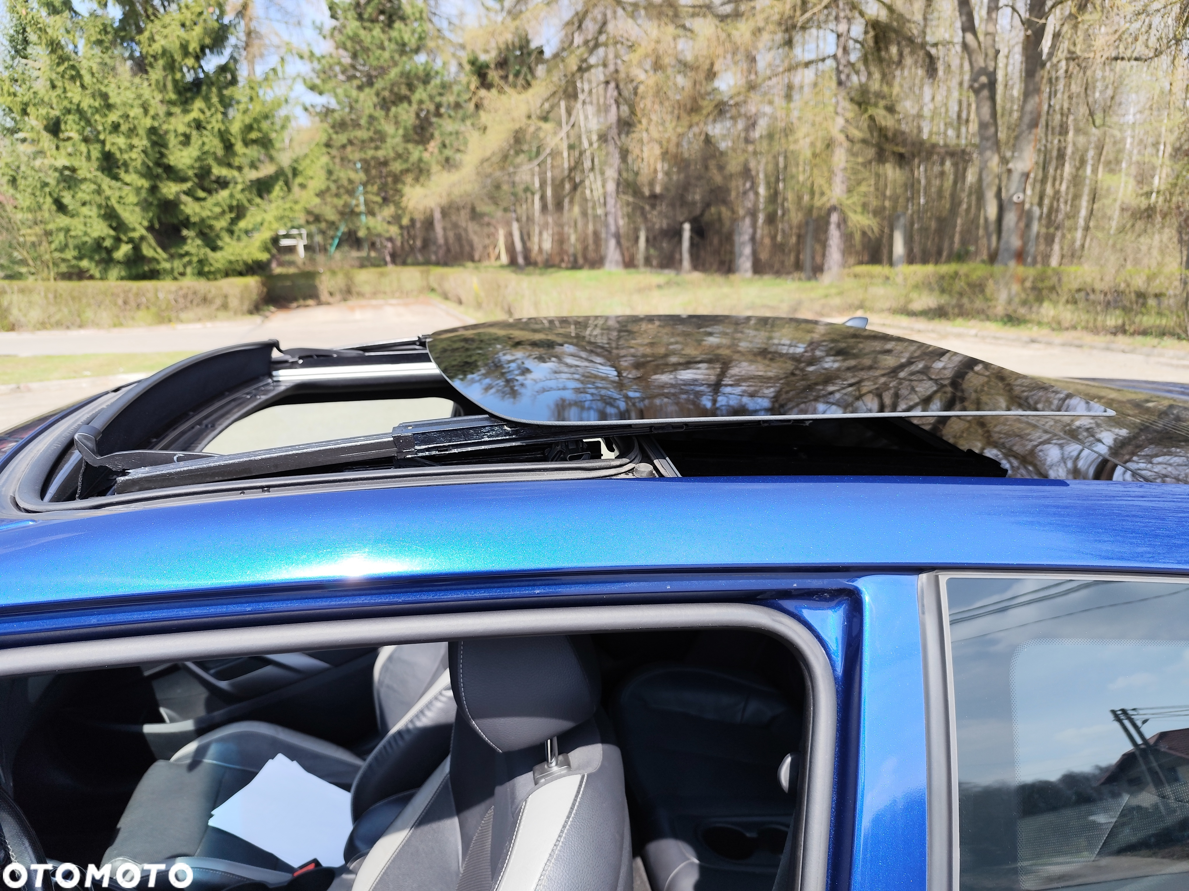 Hyundai Veloster - 15