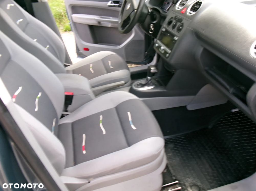 Volkswagen Caddy Life DSG - 10
